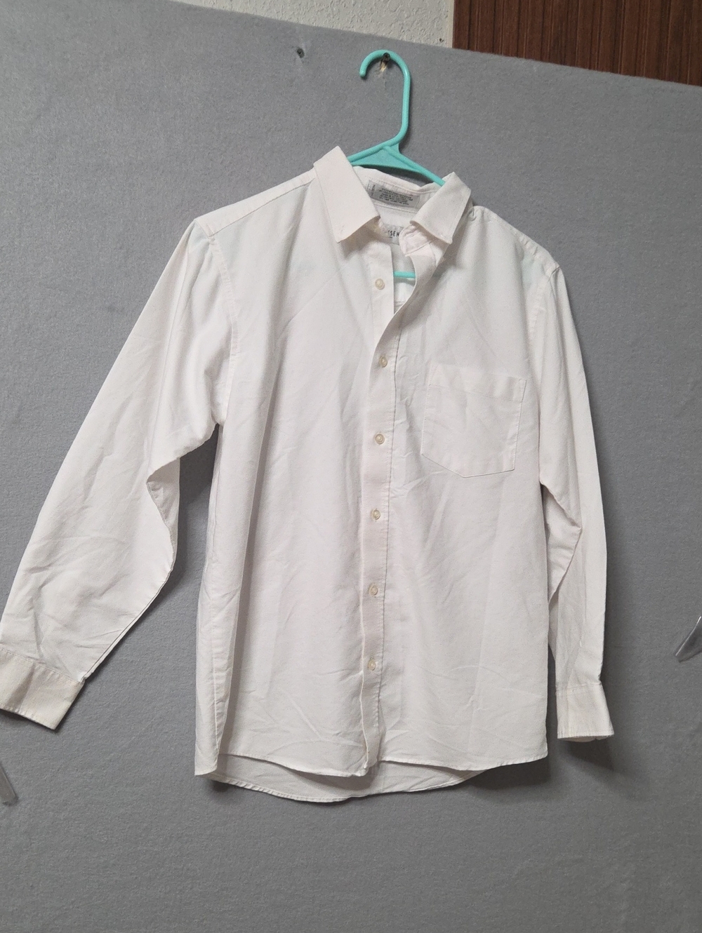 Van Heusen Boys White Long Sleeve Button Down Dress Shirt Size 16.